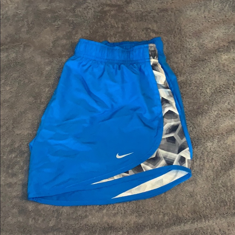 Size M Women’s Nike Shorts